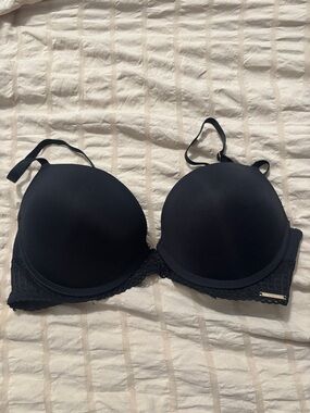 Vince Camino Black Padded T-Shirt Bra - Women Intimates & Sleepwear size 36C
